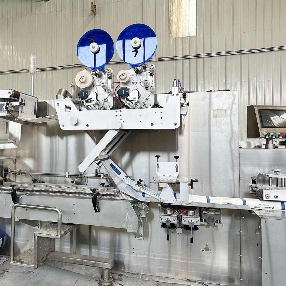 Big Capacity 16 Lanes Wet Wipes Making Machine Full Automatic Wet Tissue Production Line Baby Wipes Manufacturing Equipment